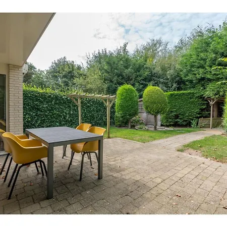 Holiday home Close To Seaside De Koog Westermient