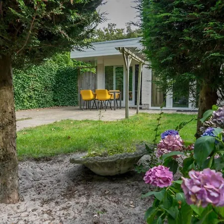 Close To Seaside De Koog Holiday home