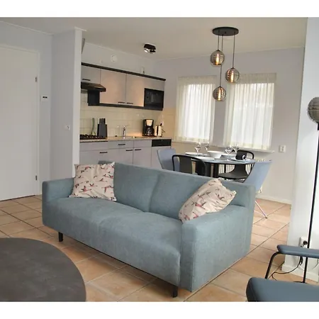 Holiday home Close To Seaside De Koog