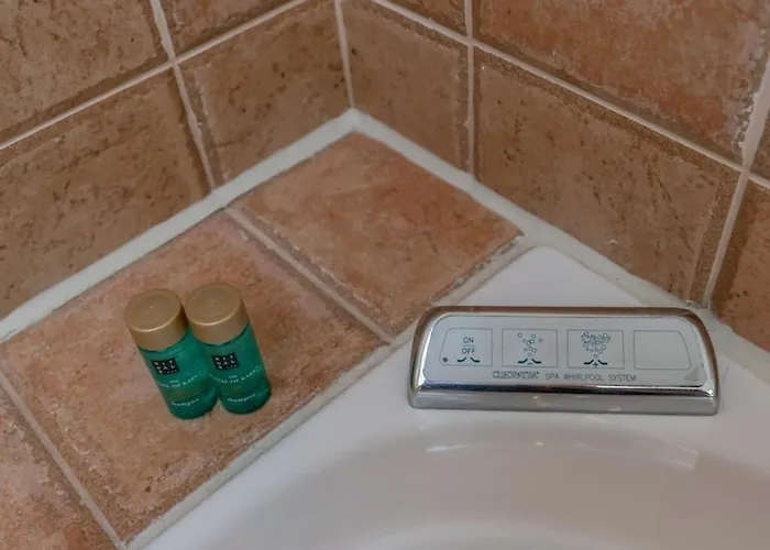 Island Getaway W Bath Vakantiehuis Westermient