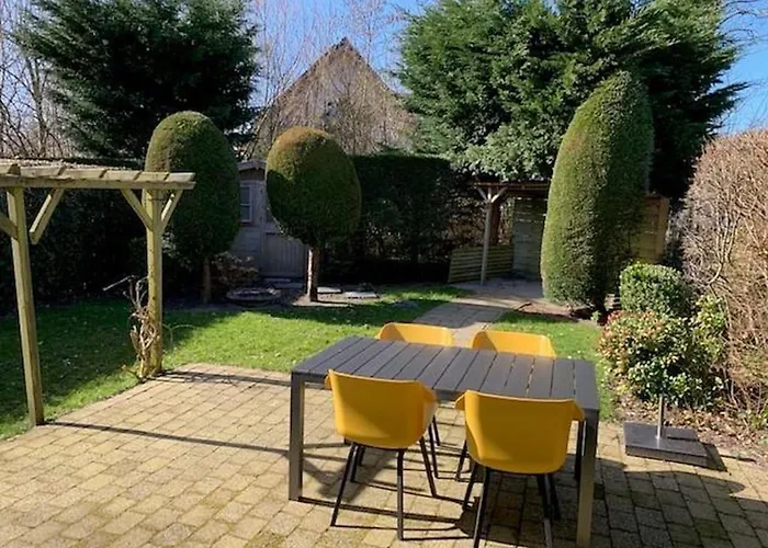 Island Getaway W Bath Vakantiehuis *