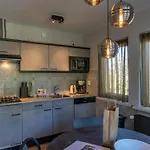 Island Getaway W Bath